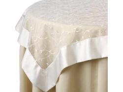Linens, Napkins & Table Runners
